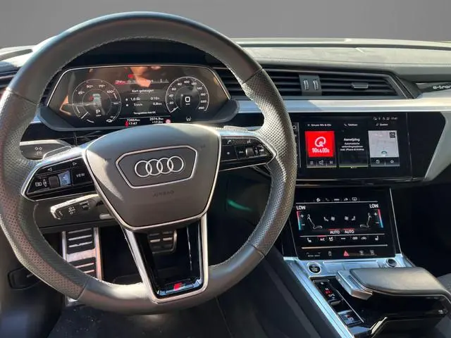 Audi Q8 e-tron