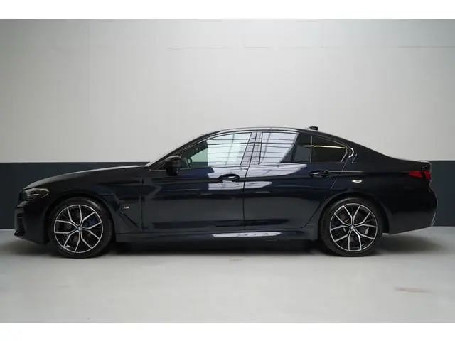 BMW 5-serie 530e 293pk M Sport Edition | SoH 84% | Leder | Sportstoelen | Elektr.verstl. stoelen | T...