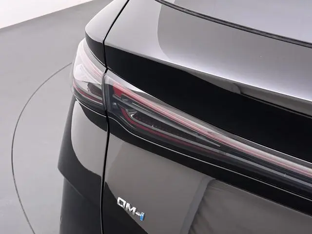 BYD SEAL