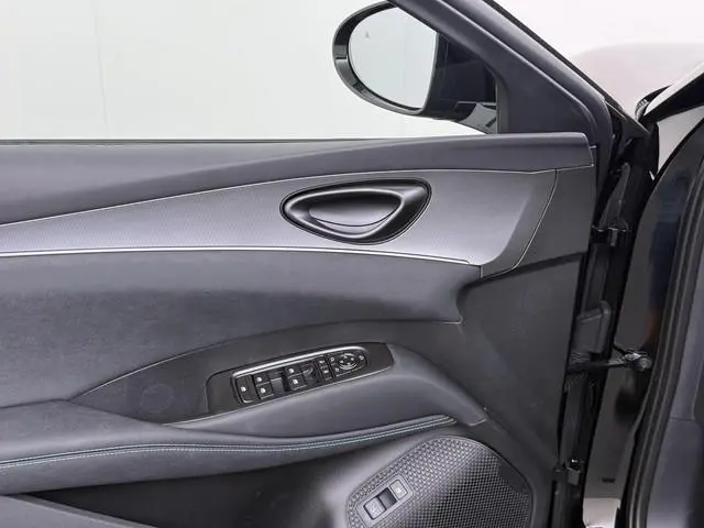 BYD SEAL
