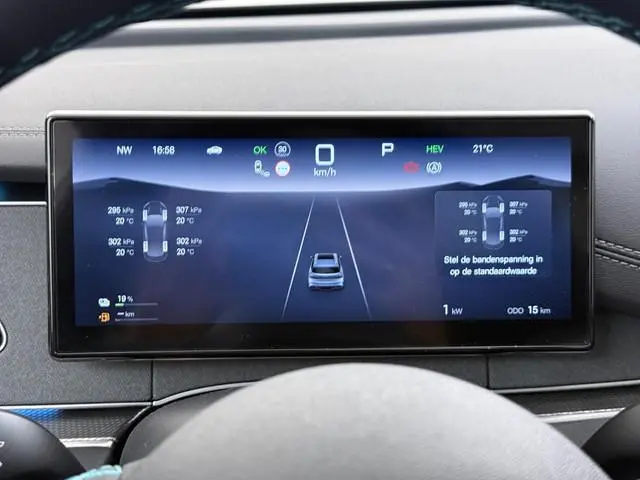 BYD SEAL