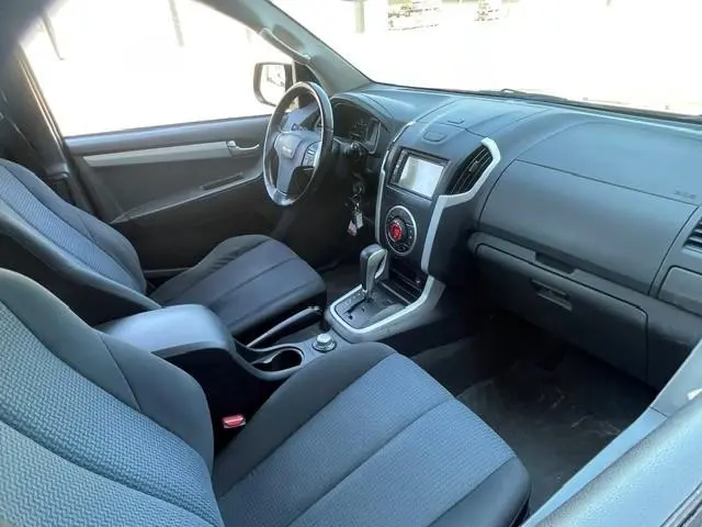 Isuzu D-Max