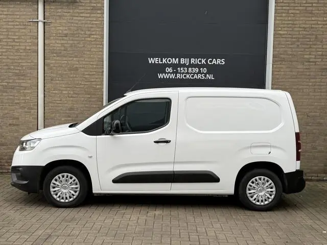 Toyota pro-ace
