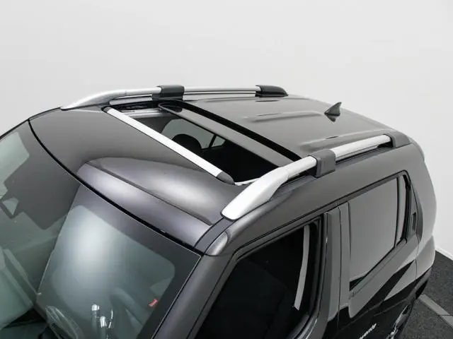 Hyundai INSTER Evolve Sky 49 kWh | Techpack | Winterpack | Schuifdak | Warmtepo