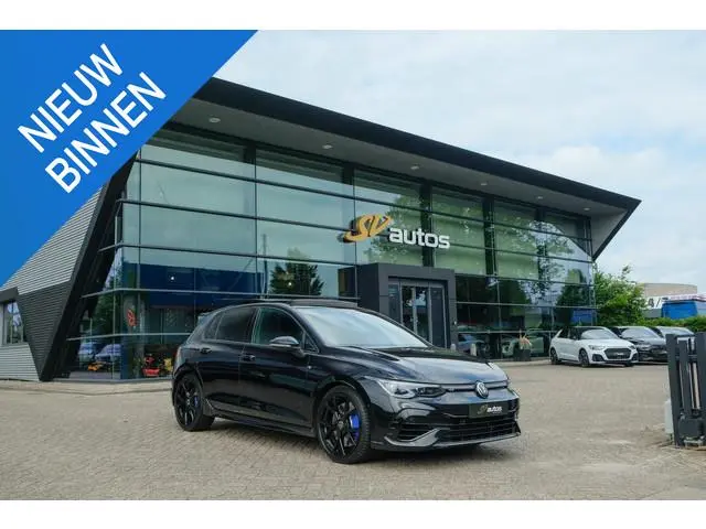 Volkswagen Golf R 2.0 TSI 320pk 8R 4Motion Performance Akrapovic Panoramadak Black edition IQ light...