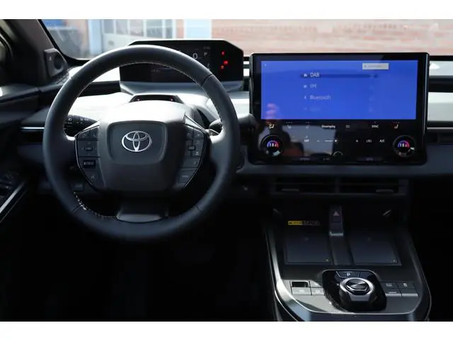 Toyota C-HR+