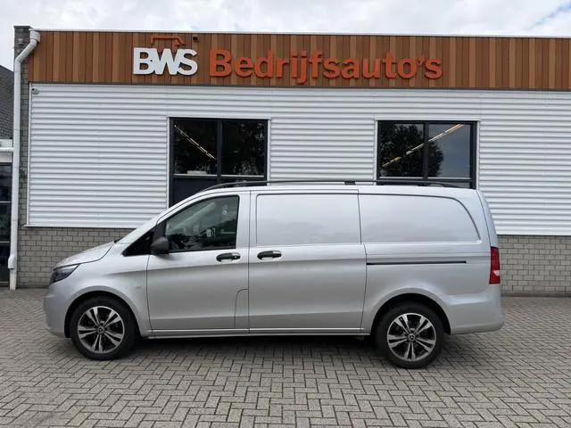 Mercedes-Benz Vito 111 CDI Functional Lang L2H1 / vaste prijs rijklaar € 18.950 ex btw / lease vanaf...