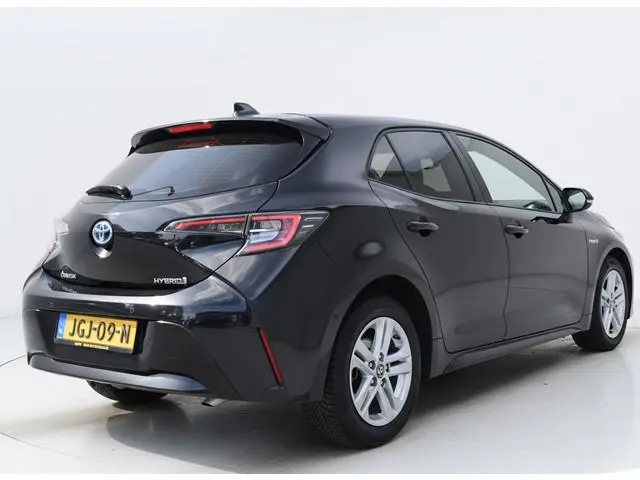 Toyota Corolla 1.8 HYBRID AUT. DYNAMIC NAVI/CAMERA/CARPLAY 1E EIG
