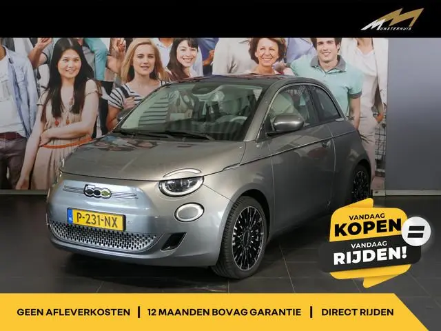 Fiat 500 La Prima 42 kWh - Panoramadak! - Lederen bekleding - Dodehoek - Stoelverwarming - Adaptive...