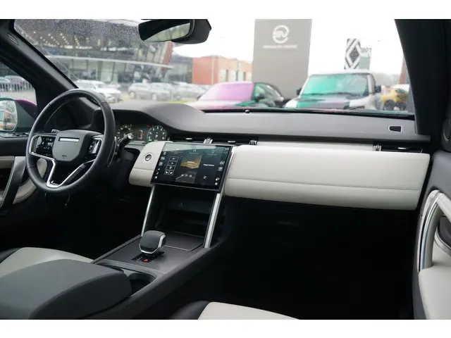 Land Rover Discovery Sport P270e PHEV Dynamic SE | Occasion Lease vanaf € 904 p/m | Voorstoelen / Ac...