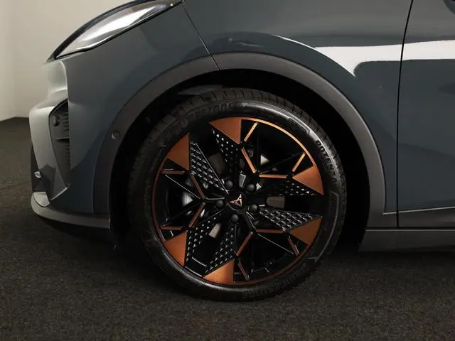 Cupra Raval