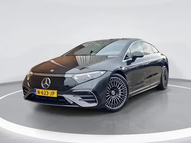 Mercedes-Benz EQS