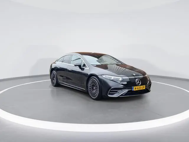 Mercedes-Benz EQS