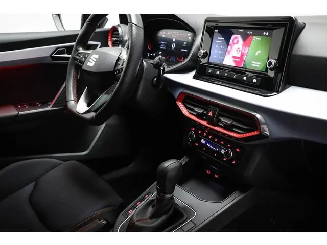 SEAT Ibiza 1.0 EcoTSI FR Business Connect | NAVIGATIE- PACK | DAB | FULL LINK | CAMERA | 18"