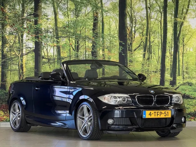 BMW 1-serie Cabrio 118i M Sport Edition | Origineel Nederlands! | M Pakket | Leder | Navigatie | Cru...