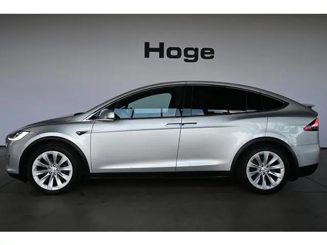 Tesla Model X 75D Base 7 persoons 86% SOH Clima Navigatie Leder FSD Computer 3  Skywindow Rijklaarpr...