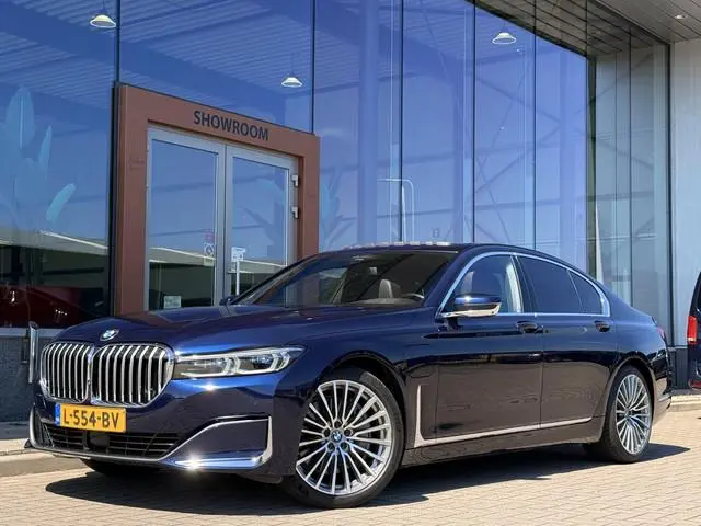 BMW 7-serie 745e High Executive | Harman / Kardon | Schuif/kantel dak | Stoelverkoeling / Verwarming...