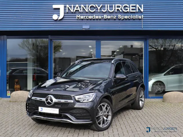 Mercedes-Benz GLC-klasse 300e 4M | 2x AMG | Apple Car Play/Android Auto | Draadloos opladen | DAB |...