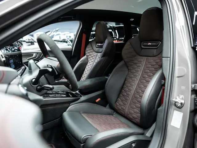 Audi RS5 Avant RS 5 e-hybrid quattro
