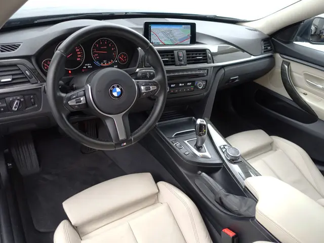 BMW 4-serie Gran Coupé 420i M Sport High Exe Aut- Xenon Led, Sport Leder Interieur, Park Assist, Sto...
