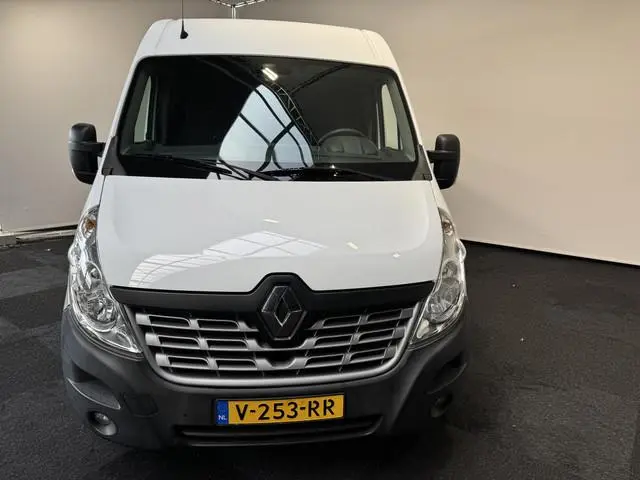 RENAULT MASTER 2.3 dsl  Navigatie Airco L2H2 Apk 9-2027