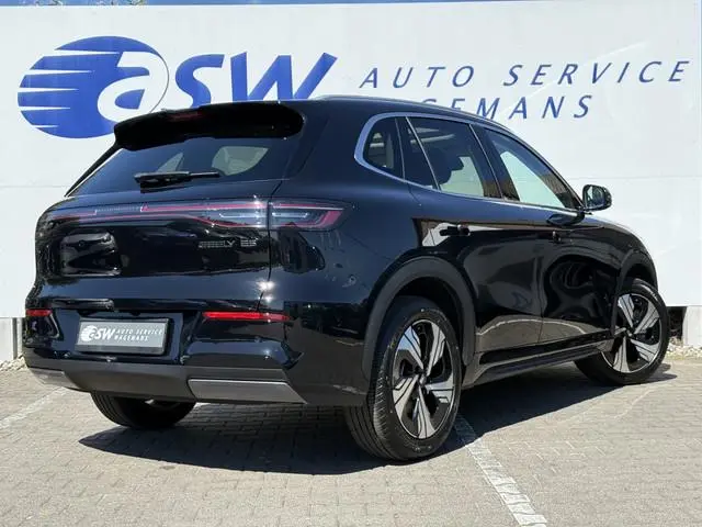 Geely E5