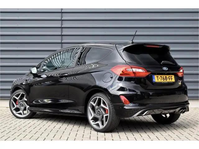 Ford Fiesta 1.5 ST-3 200pk | Recaro Seats | Bang & Olufsen | Keyless Entry & Start | Camera | Stoel...
