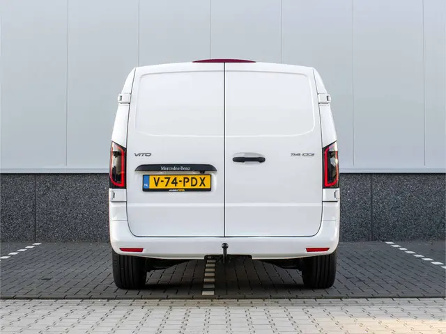 Mercedes-Benz Vito 114 CDI Lang | Trekhaak 2500kg | Carplay | Stoelverwarming | Airco | Navigatie |...