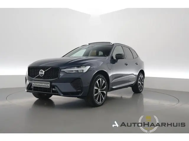 Volvo XC60 T6 Plug-in hybrid Plus Dark | SOH 99.6% | Pano | Stoelventilatie | 360cam | Memory Seats...