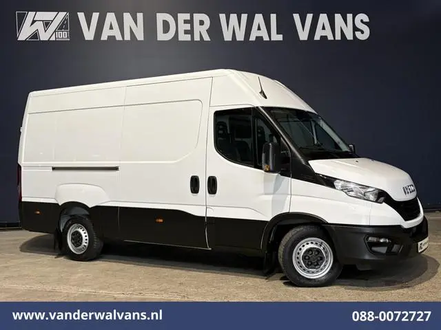 Iveco Daily 35S16 157pk 3500kg Trekvermogen L2H2 Euro6 Airco | 270 Graden Achterdeuren | Parkeersens...