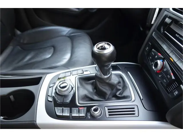 Audi A4 Avant 1.8 TFSI Pro Line S Trekhaak (1.300kg), 16" Alu met 4-seizoenen