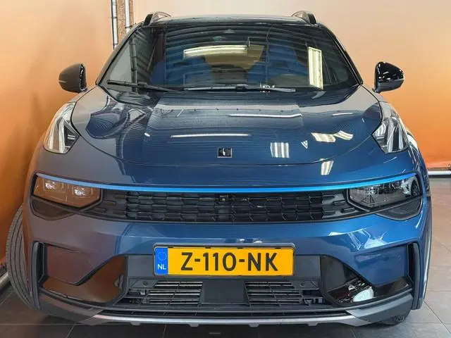 Lynk & Co 01 1.5 SOH 95,02% | NL auto | fabr gar 4/29 | 360 camera | zwarte hemel