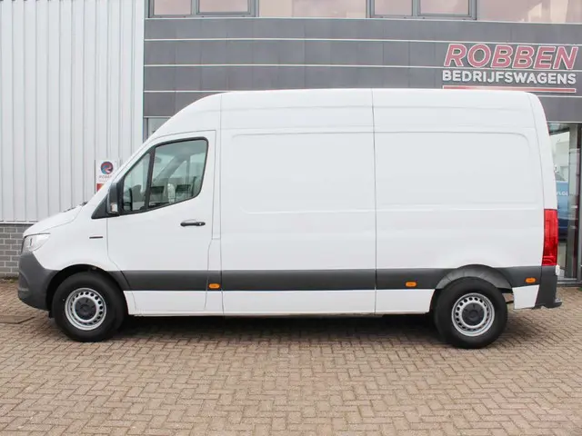 Mercedes-Benz eSprinter