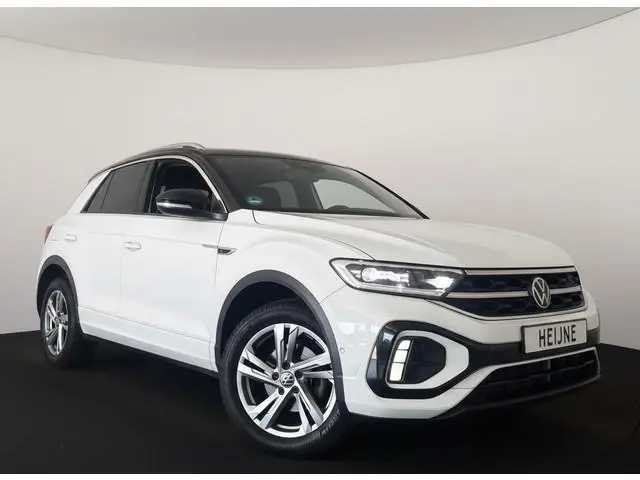 Volkswagen T-Roc TSI 110PK R-LINE BUSINESS CAMERA/MASSAGE/IQ.LIGHT