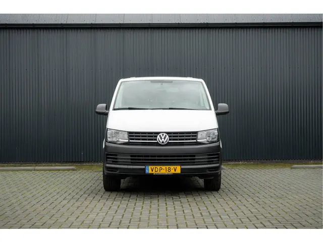 Volkswagen Transporter T6 L2H1 | 102 PK | 3-Zits | Airco