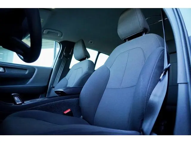 Volvo XC40 1.5 T2 Business Pro / Aut / Adaptive Cruise / Trekhaak / Incl BTW