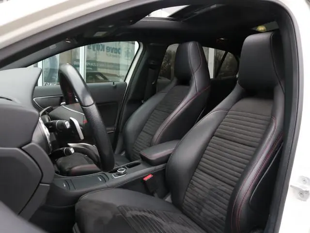 Mercedes-Benz GLA-klasse 180 AMG Night Edition Plus