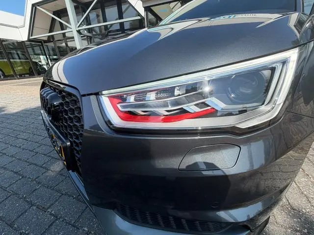 Audi S1