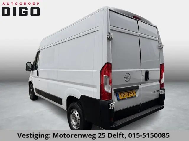 Opel Movano