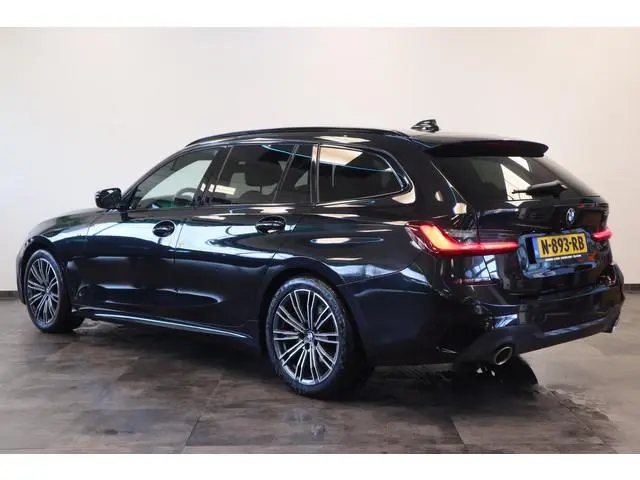 BMW 3-serie Touring 320i M-Sport Business Edition Climate/Cruise Navi PDC NAP! 24 Maanden garantie*...