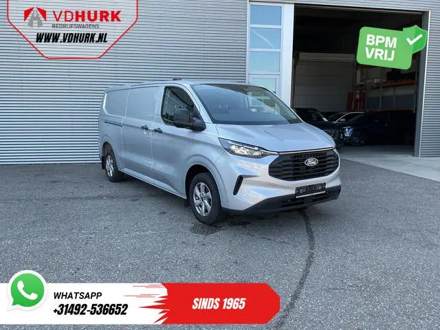 Ford Transit Custom 2.0 TDCI 136 pk L2 Trend LED/ 2.8T Trekverm./ Stoelverw./ Stuurverw./ Carplay/ C...