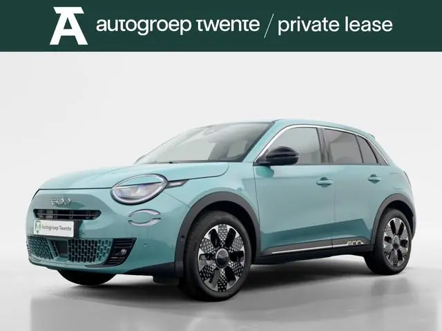 Fiat 600e La Prima 54 kWh | Private lease 519,- p.m. | Leder interieur