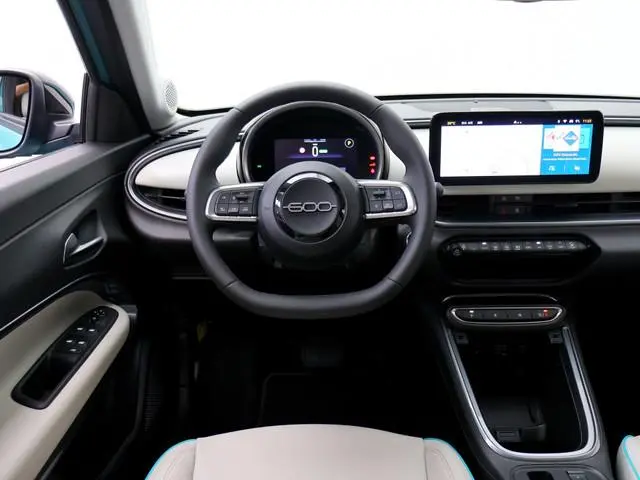 Fiat 600e La Prima 54 kWh | Private lease 519,- p.m. | Leder interieur