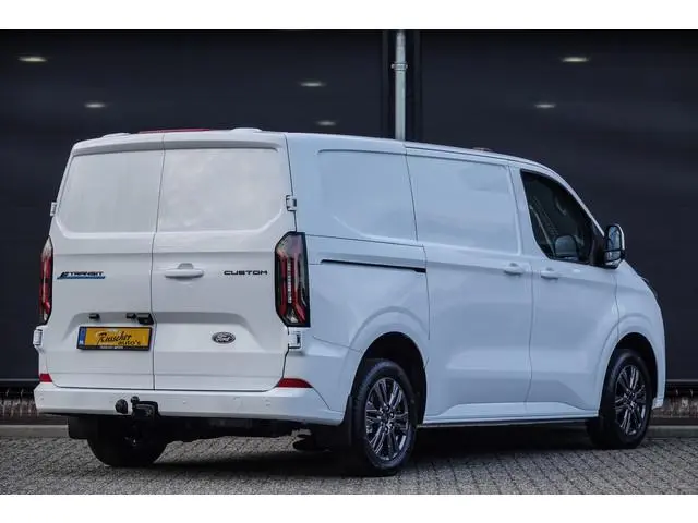 Ford E-Transit Custom L1H1 218Pk Aut. | Elektrisch | Limited 320 |  Pro Power Onboard | Achteruitrij...