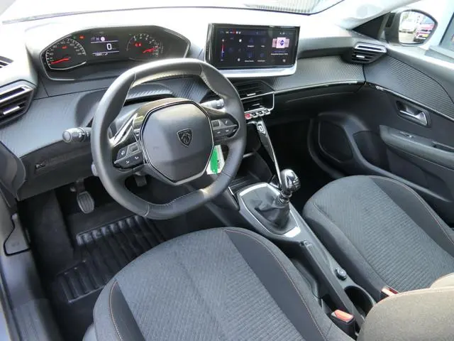 Peugeot 208 1.2 PureTech 100 Style | Navigatie | DAB | Bluetooth