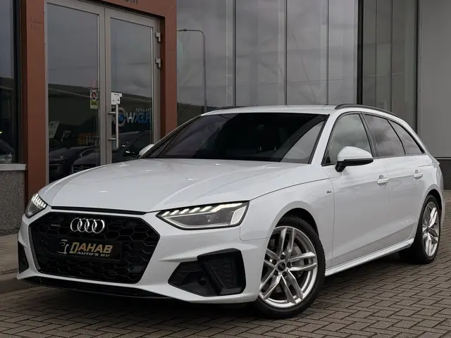 Audi A4 Avant 45 TFSI quattro S-Line 266PK | Matrix Led | ACC | Elek. Trekhaak | Sfeerverlichting |...