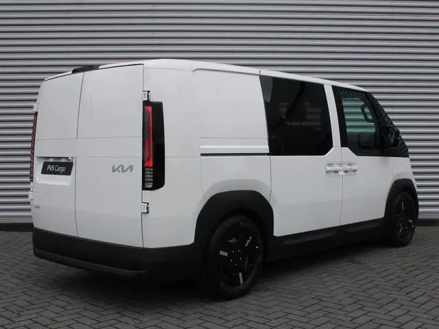 Kia PV5