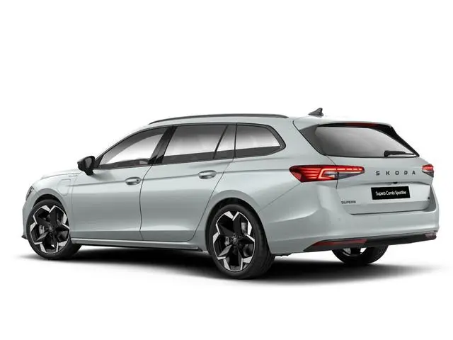 Skoda Superb Combi Sportline Business PHEV 1.5 TSI 204 pk 6 versn. DSG | Panoramadak | Wegklapbare t...