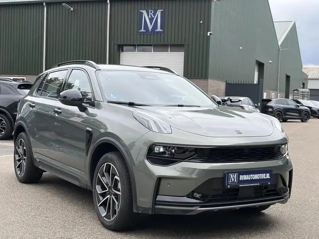 Lynk & Co 01 1.5 Core NIEUW MODEL! | FABRIEKSGARANTIE TOT 2030 | VOORSTOELEN VERWARMD | ACHTERUIRIJC...