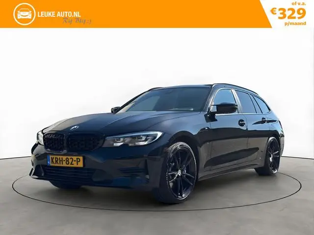 BMW 3-serie Touring 330E 292PK M-Sport Shadow Dode-Hoek Camera
